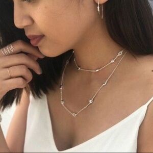 Brand New
Very pretty Stella & Dot Hanne necklace